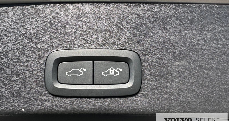 Volvo XC 40 cena 249900 przebieg: 6860, rok produkcji 2023 z Warszawa małe 631